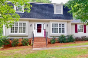 Prestigious 3BD/2.5BA Home in North Hills Raleigh